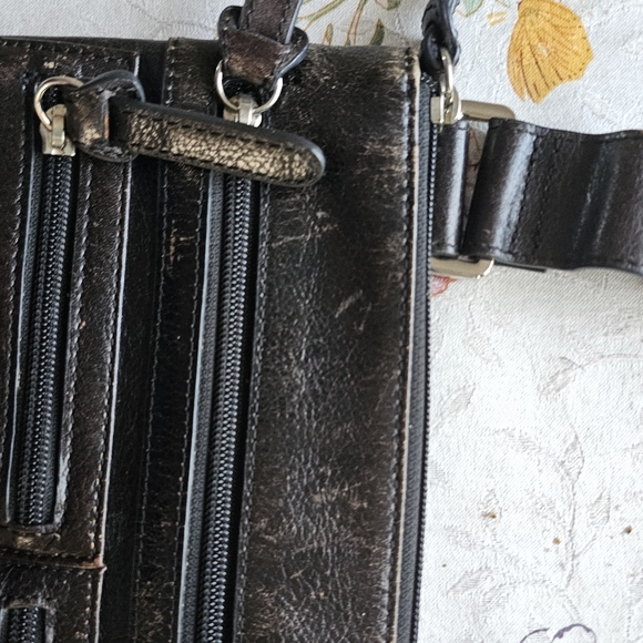 Purse - Picture 3 of 12